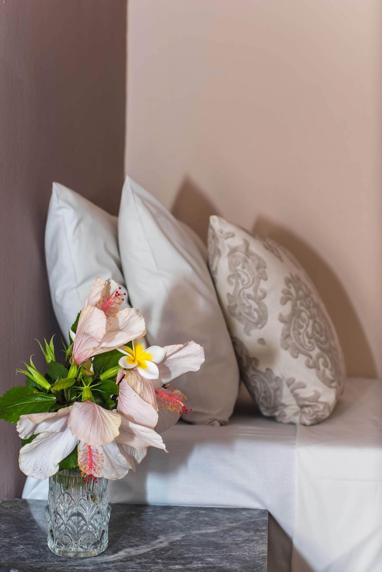 Aspro Hotel Herszonisszosz Kültér fotó