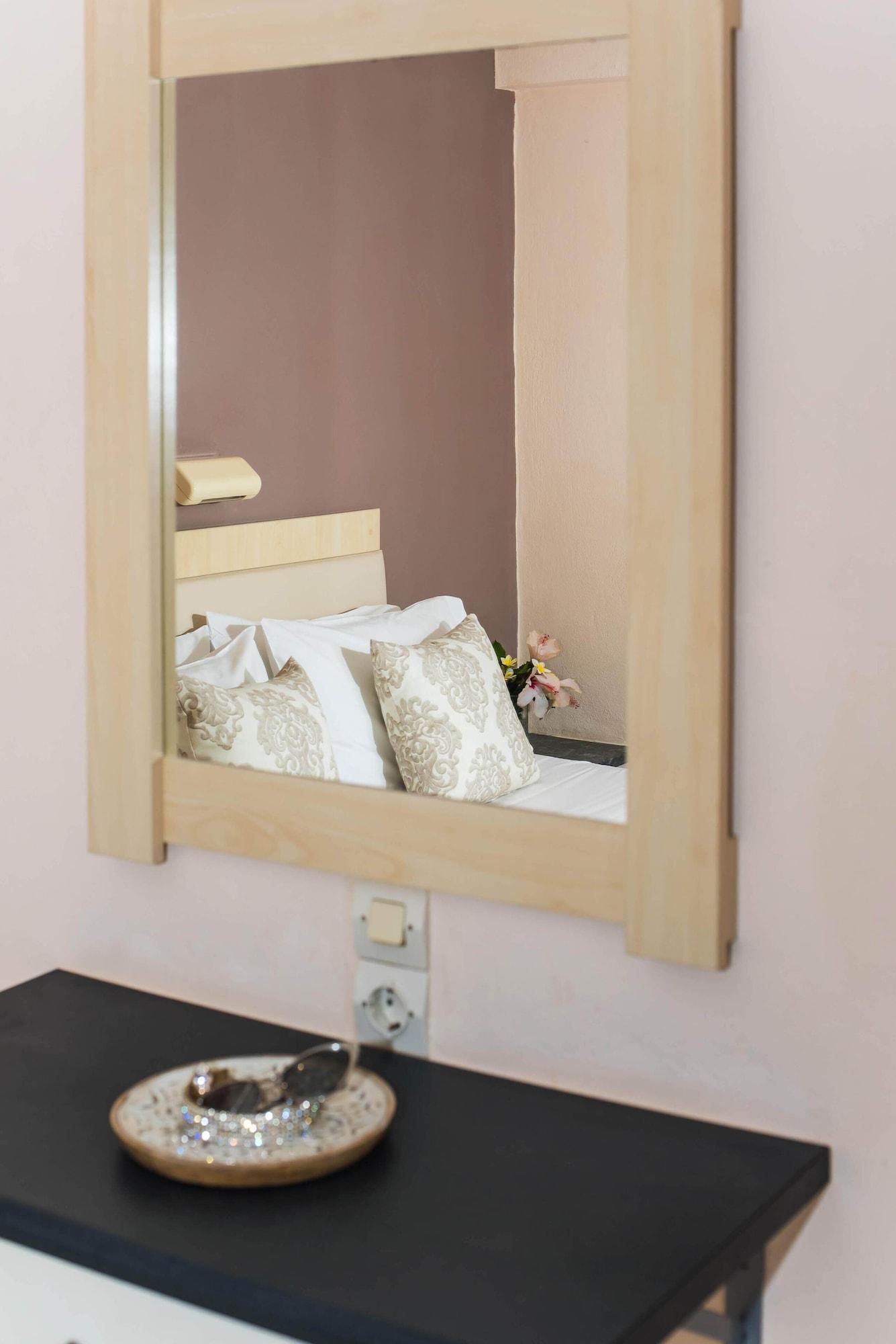 Aspro Hotel Herszonisszosz Kültér fotó
