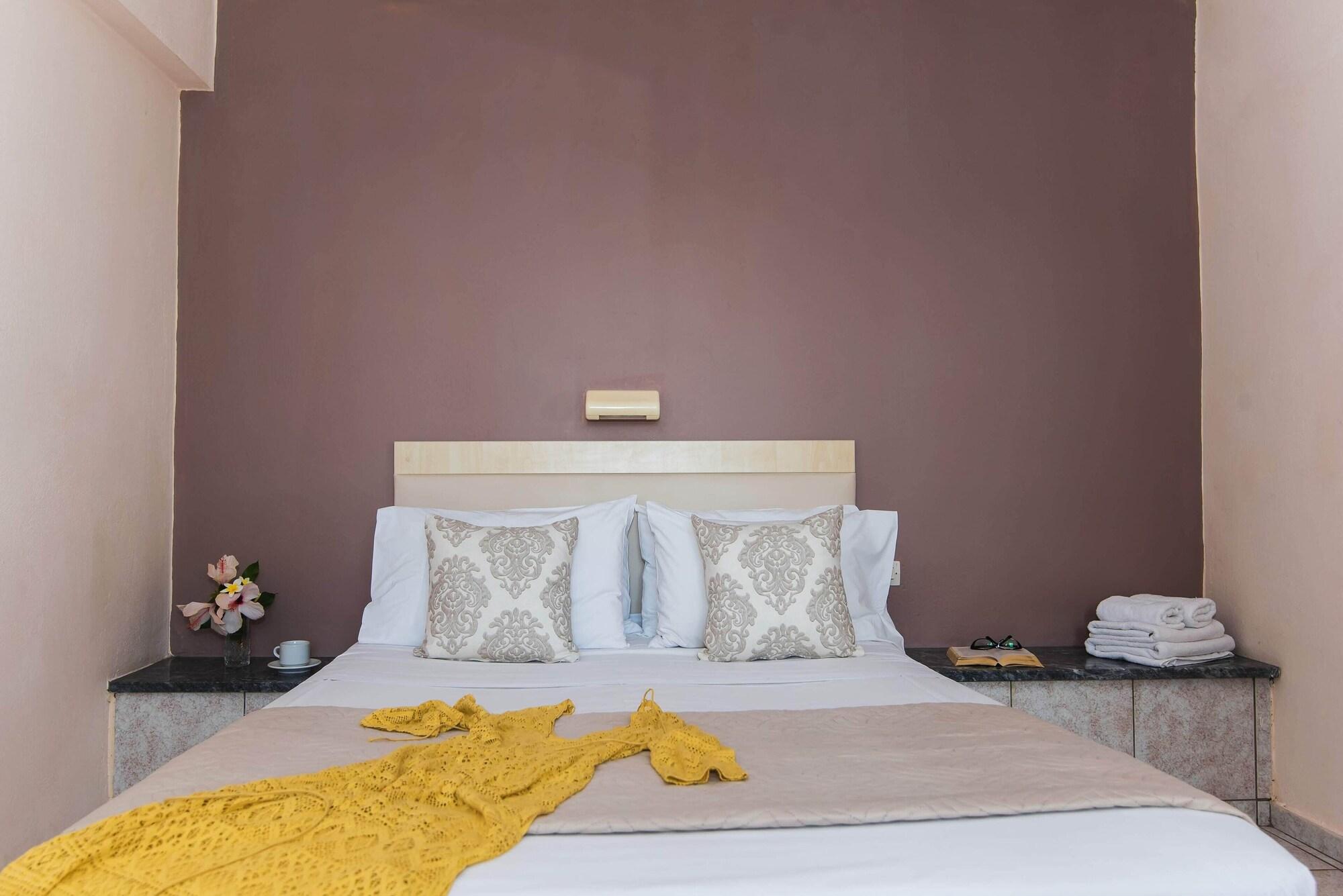 Aspro Hotel Herszonisszosz Kültér fotó