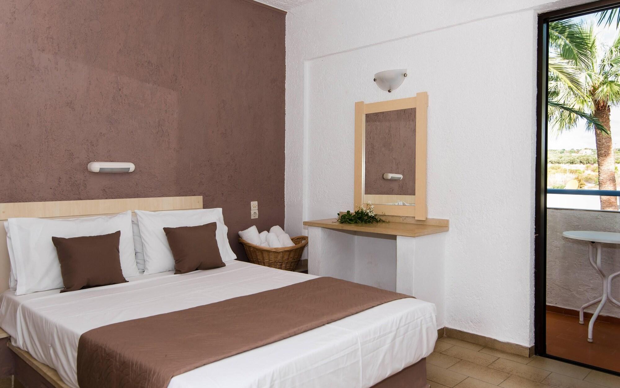 Aspro Hotel Herszonisszosz Kültér fotó
