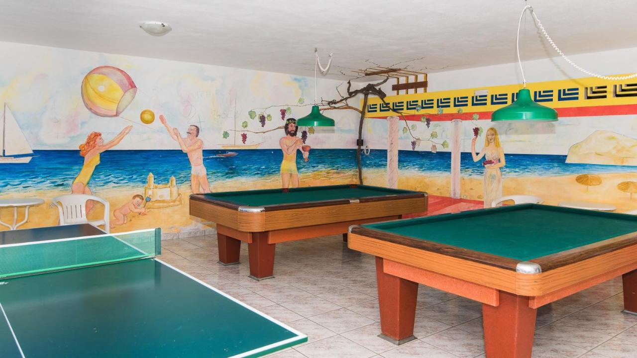 Aspro Hotel Herszonisszosz Kültér fotó